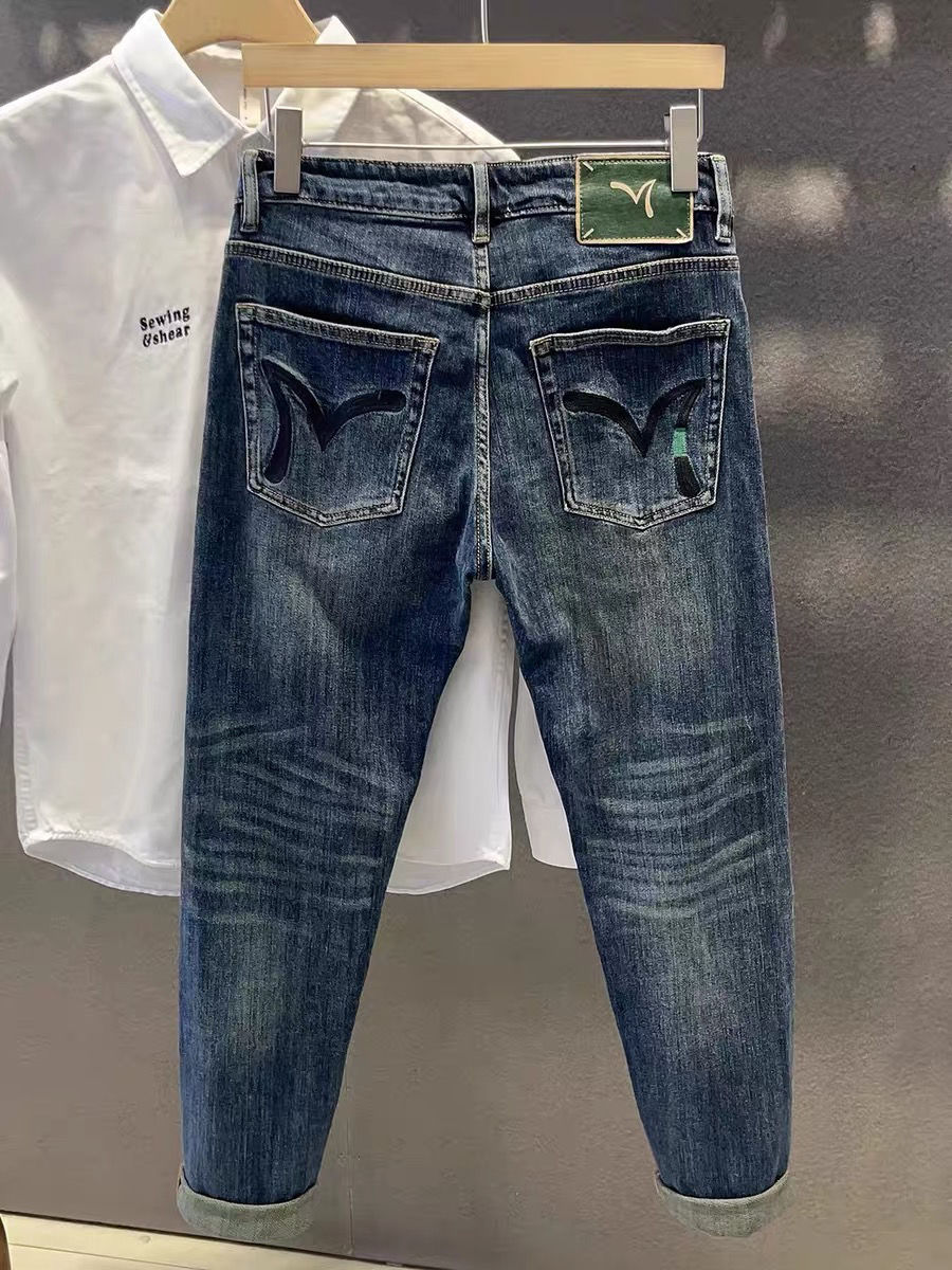 Menswear Clothing Retro Jeans  - Summer Clothing Trends 2025 评论和价格